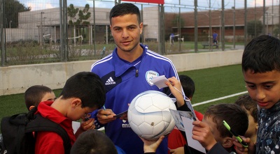 ישראל זגורי. יתאמן לראשונה בהפועל (חגי ניזרי)