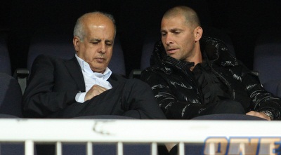 אבי נמני ואבי לוזון ביציע (עמית מצפה)