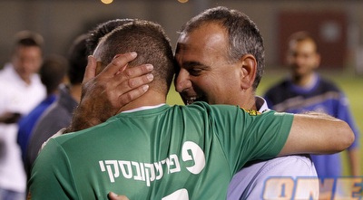 רביב ספיר עם דניאל מחלוף (יוסי ציפקיס)