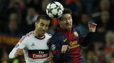 ליאו מסי מול מתיו פלאמיני (רויטרס)