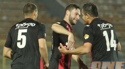 אבידור. &qout;אנחנו לא חזירים&qout; (עמית מצפה)