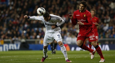 רונאלדו מקדים את ביגאס   (רויטרס)