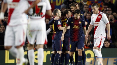 שחקני ברצלונה חוגגים מול ראיו (רויטרס)