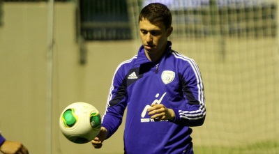 עומרי אלטמן באימון הערב (חגי ניזרי) עומרי אלטמן באימון הערב (חגי ניזרי)