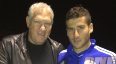 אלטר מעניק לחמד את משכורתו (ארגון השחקנים) 