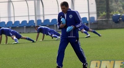 אלי גוטמן. הנבחרת במצב נוח (חגי ניזרי)