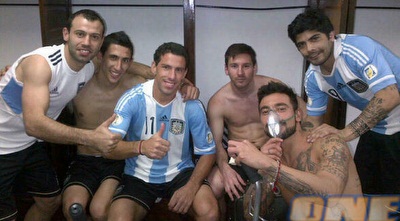 לאבצי והחמצן, באנגה, מסי, מקסי, די מריה ומסצ´ראנו (טוויטר) 