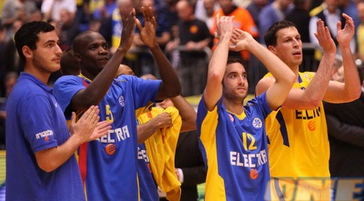 פלאניניץ´, אוחיון וג´יימס מאושרים בסיום (יוסי ציפקיס) פלאניניץ´, אוחיון וג´יימס מאושרים בסיום (יוסי ציפקיס)