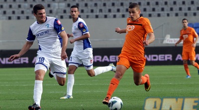 עגייב בפעולה. קשטן מבקר (יניב גונן)