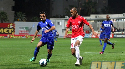 ספורי מול מוסא. הקשר הצעיר פתח, המגן סופג קריאות בוז (שי לוי)