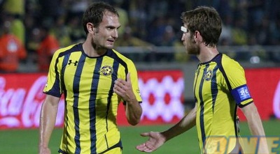 ייני וקרלוס. יודעים שהתוצאה משרתת אותם (יוסי ציפקיס)