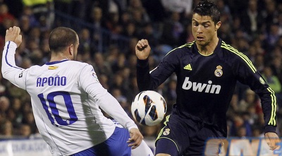 כריסטיאנו רונאלדו מול אפוניו (רויטרס)