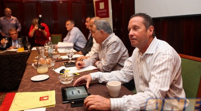 אבנר קופל ושמעון מזרחי (יוסי ציפקיס)