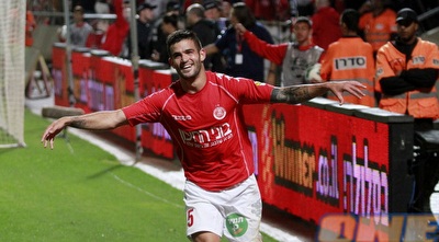 חנן ממן חוגג. מאדום לצהוב? (יוסי ציפקיס)