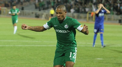 אנדלובו חוגג רביעייה (עמית מצפה)