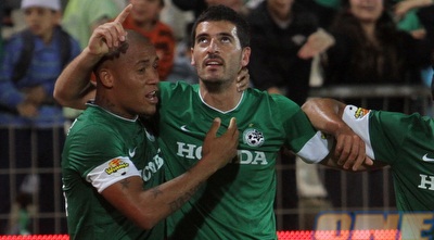 אזולאי ואנדלובו חוגגים (עמית מצפה)