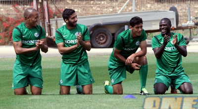 ימפולסקי, עטאא, עזרא ואנדלובו (יניב גונן)