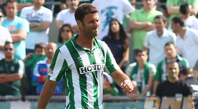 דקל קינן נפצע (שי לוי) דקל קינן נפצע (שי לוי)