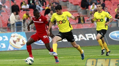 בן הרוש מול אוננגה (יוסי ציפקיס)