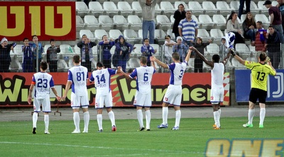 שחקני ק&qout;ש חוגגים. בדרך לחצי הגמר (יניב גונן)