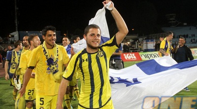 מושיקו לוגסי בהקפת האליפות (חגי ניזרי)