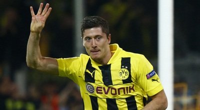 לבנדובסקי. גרנט יאמן אותו? (רויטרס) לבנדובסקי. גרנט יאמן אותו? (רויטרס)