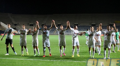 שחקני נתניה חוגגים בטדי. תלויים בעצמם במחזור האחרון (יוסי ציפקיס)