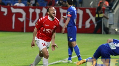 ורץ לחגוג (יוסי ציפקיס)