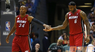 לברון וריי אלן מרוצים (רויטרס) לברון וריי אלן מרוצים (רויטרס)