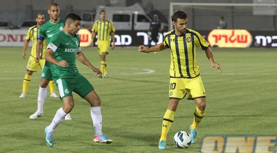 גונסאלו מול עזרא (עמית מצפה)