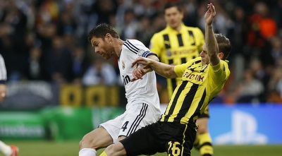 לוקאש םיסצ´ק מול צ´אבי אלונסו (רויטרס)