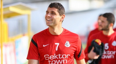 מקרייב. מתלבט אם להגיע לסכנין (משה חרמון)