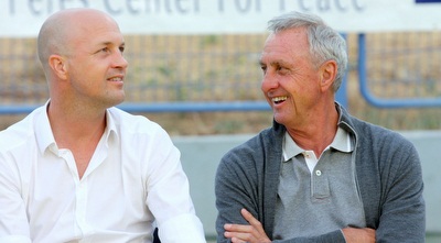 יוהאן קרויף עם בנו ג´ורדי (יניב גונן) יוהאן קרויף עם בנו ג´ורדי (יניב גונן)