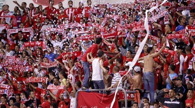 אוהדי הפועל ב&qout;ש (יוסי ציפקיס) אוהדי הפועל ב&qout;ש (יוסי ציפקיס)