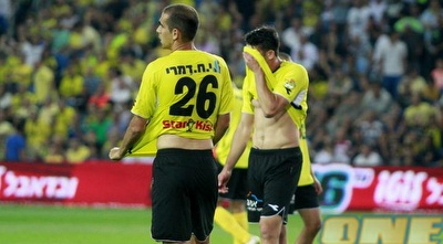 שחקני נתניה בהלם (יוסי ציפקיס)