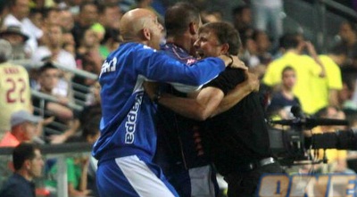 אלישע לוי בטירוף (יוסי ציפקיס)