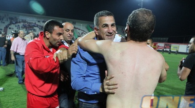 בלבול חוגג עם השחקנים (עמית מצפה)