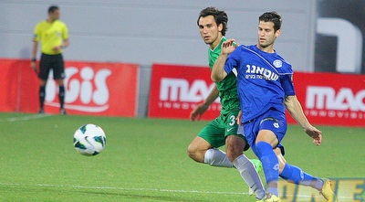 שיימן נאבק עם אוסטוינד (משה חרמון)