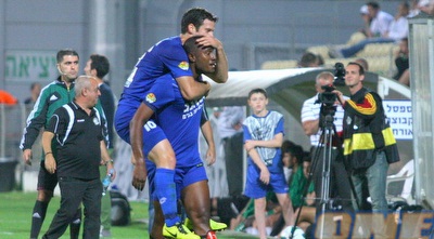 טקה ואוסטוינד חוגגים (משה חרמון)