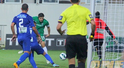 האבר נוגח פנימה (משה חרמון)