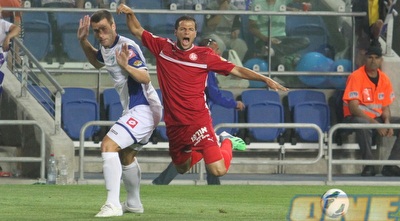 זגורי צולל מול מטוביץ&acute; (עמית מצפה)