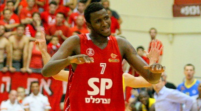 קלי. החזיר את האדומים למשחק (משה חרמון)