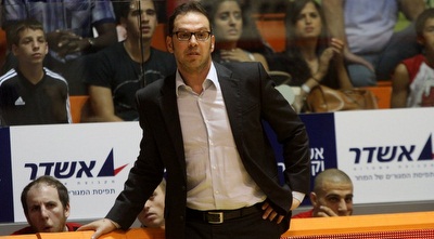 שרון דרוקר. משחק הכנה לפני אליפות אירופה (חגי ניזרי)