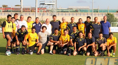 העיתונאים והצוות המקצועי (שי לוי)