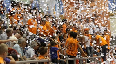 אוהדי ראשל&qout;צ (חגי ניזרי) אוהדי ראשל&qout;צ (חגי ניזרי)