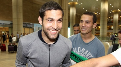 שכטר מחויך (שי לוי)