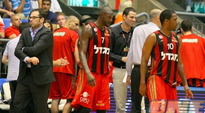 סטיל, פלס ודרוקר במשחק הקודם (משה חרמון)