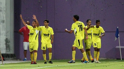 בית&qout;ר כפ&qout;ס חוגגת (שי לוי)