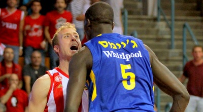 המאבק בין ג´יימס לליפשיץ (יניב גונן)