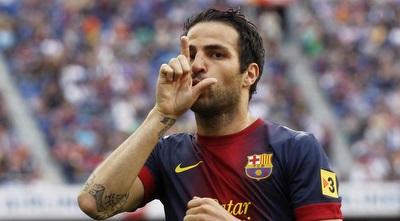 פברגאס מקדיש את השער לבתו (רויטרס)